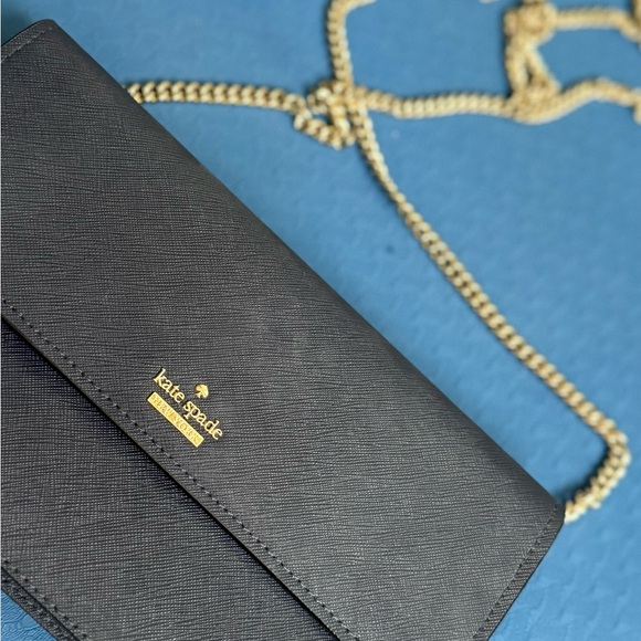 kate spade Handbags - Kate Spade Black Crossbody Bag